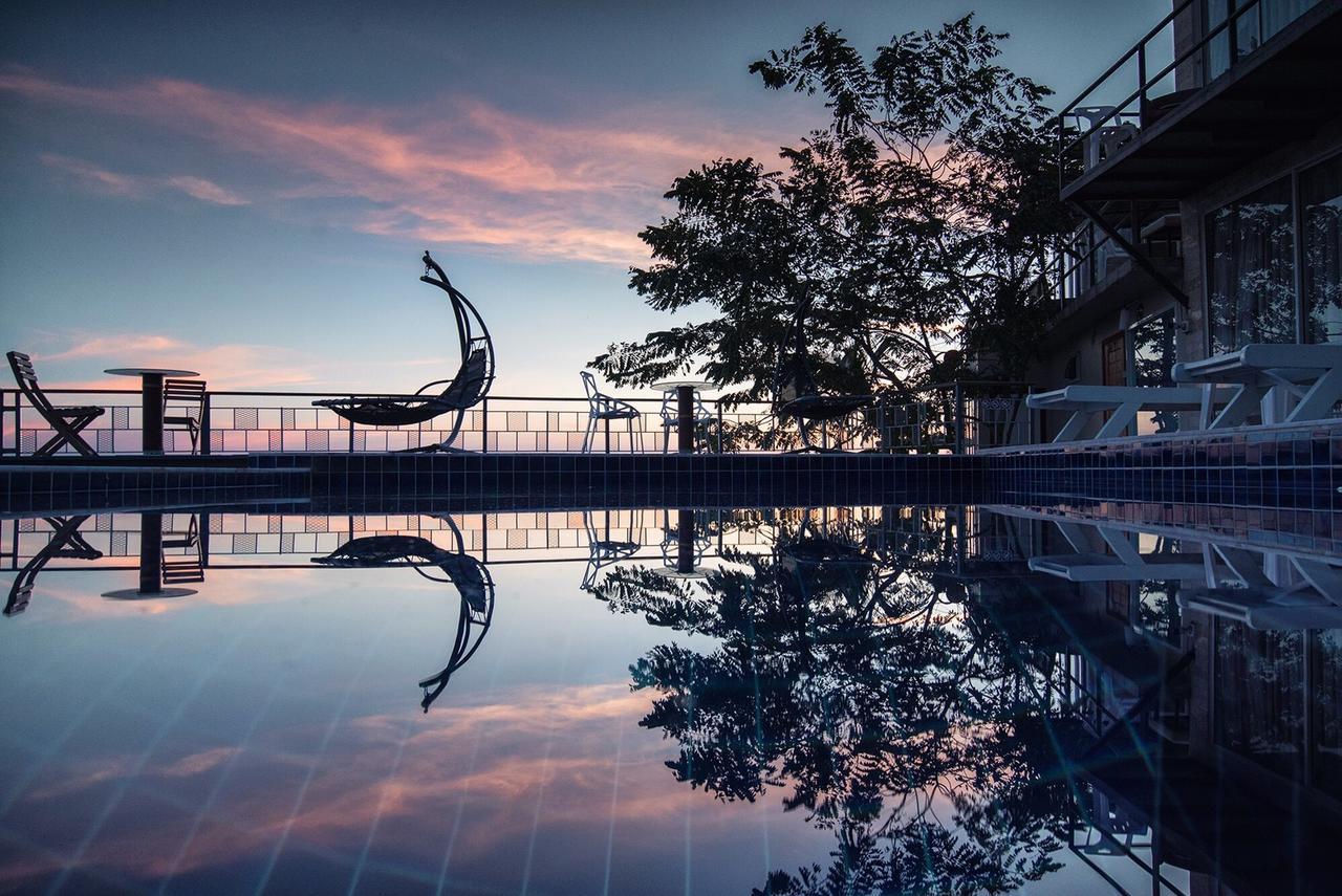 The Resort Angel Hill Ban Khanan Chit Eksteriør billede